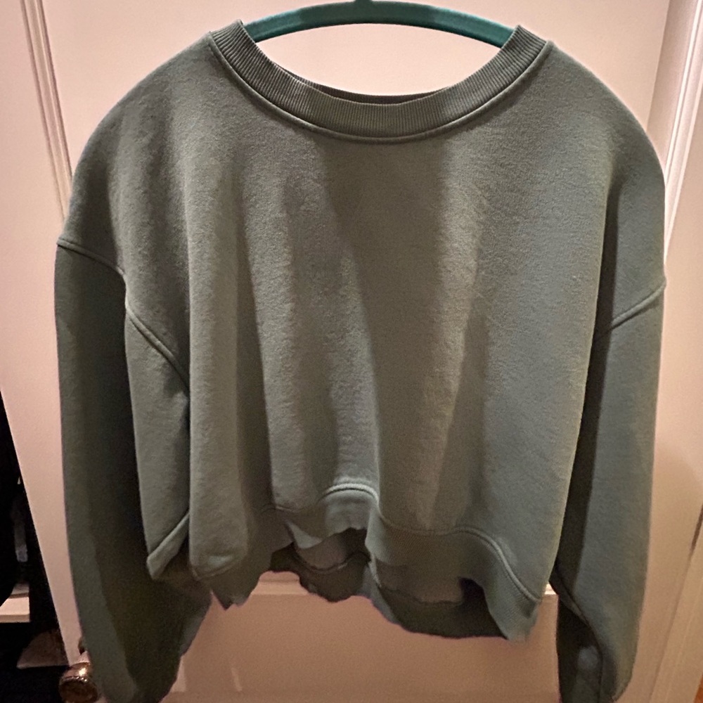 Blue zara cropped crewneck
